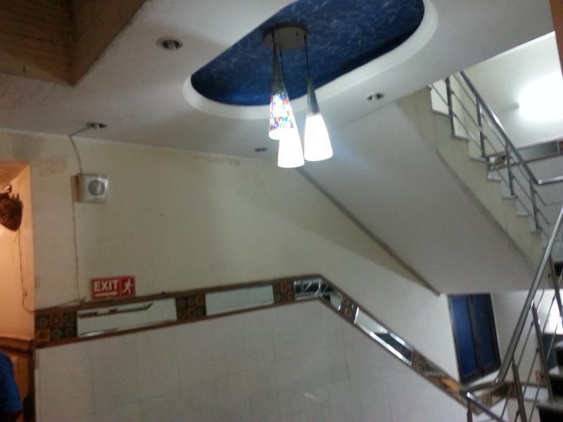 Centra Inn New Delhi Bagian luar foto